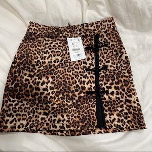 NWT bershka cheetah satin mini skirt
